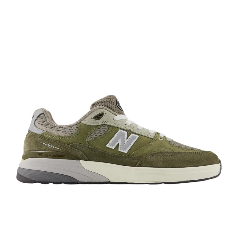 New Balance Shoes Numeric Andrew Reynolds 933 – Olivine/Dark Olivine 8 Wide (2E)