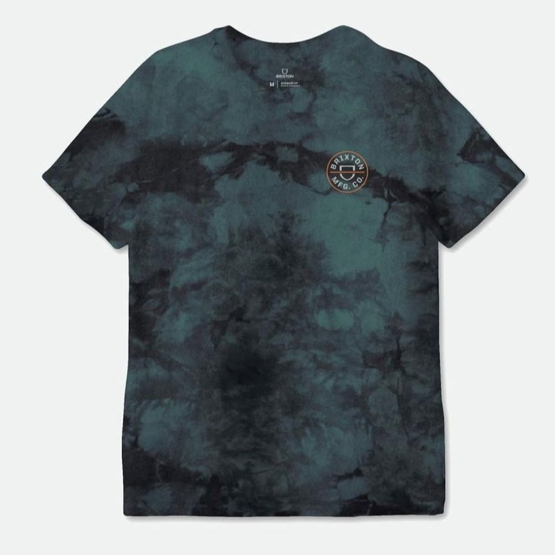 BRIXTON CREST 2 S/S TEE SPRUCE/WASHED NAVY/WASHED BLACK SMALL