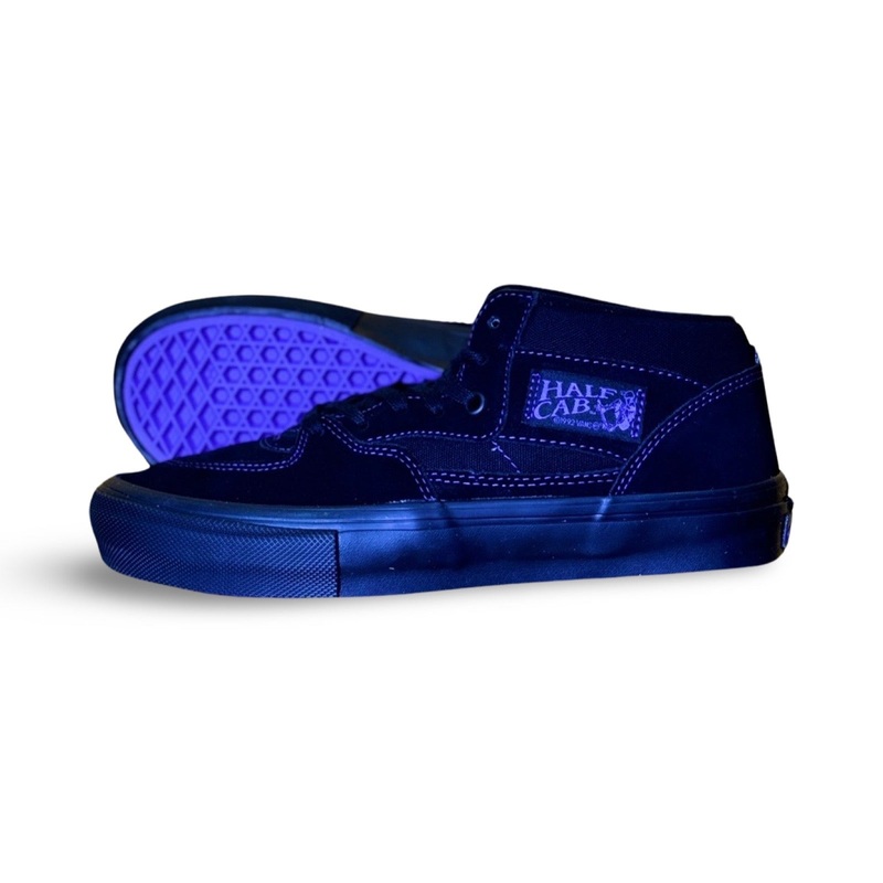 Vans Half Cab – Black Neon Purple 7.5