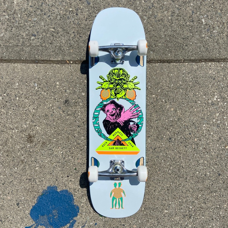 MADNESS PREMIUM CRUISER (8.75″) 8.75″