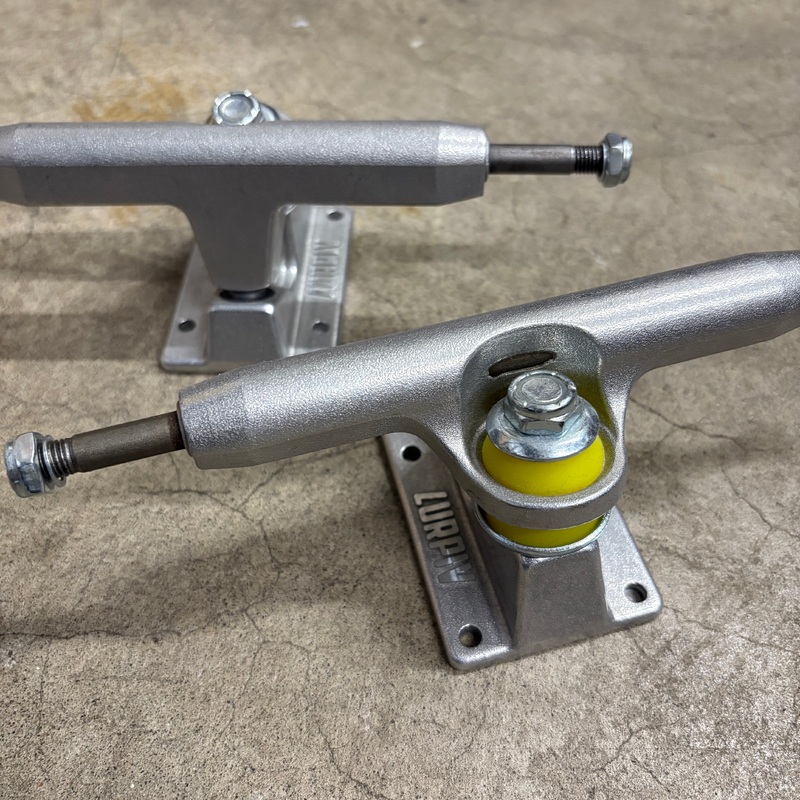 Lurpiv Polished Truck (Set) 140mm