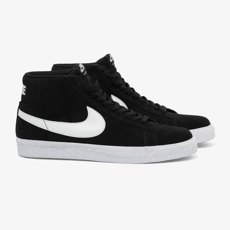 Blazer Mid (Black/White) 5