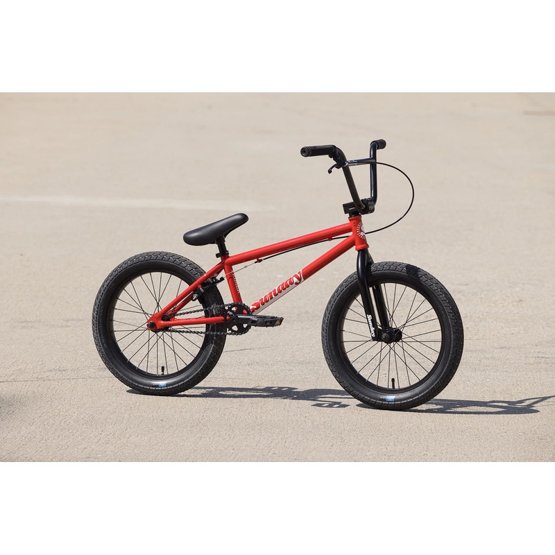 Sunday Primer 18 Complete BMX Bike – Gloss Fire Engine Red