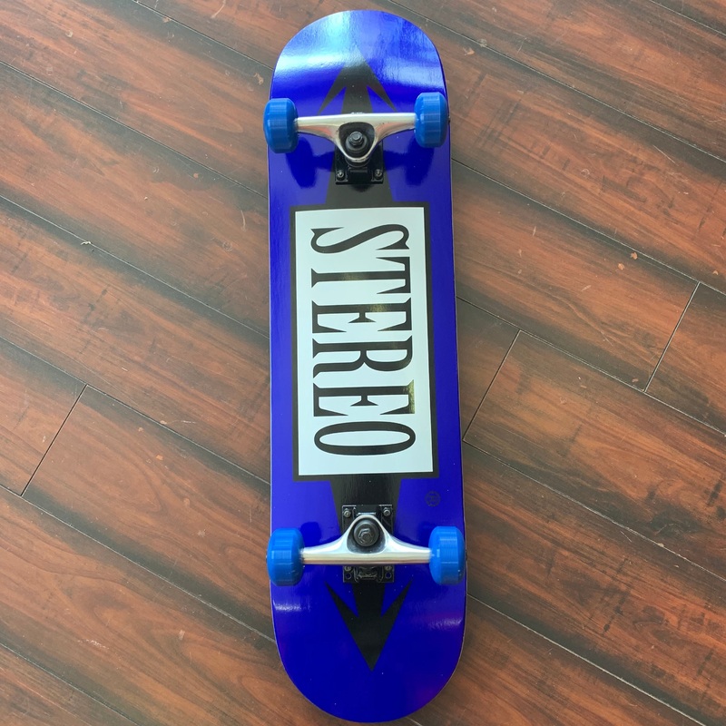 STEREO ARROW BLUE/BLACK COMPLETE (8″) 8″