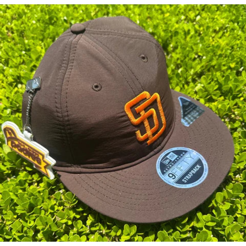 New Era San Diego Padres Nylon 950 Retro Crown Strapback Hat