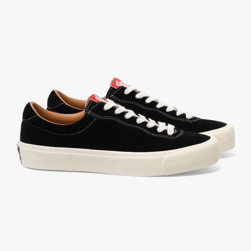 VM001 Lo Suede (Black/White) 6