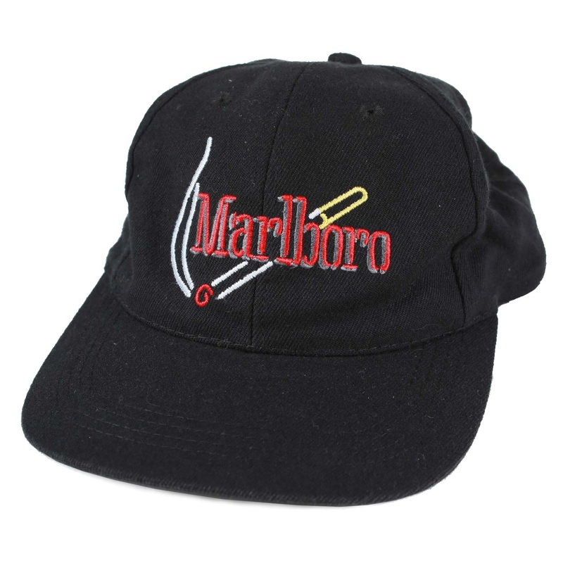 Vintage 90’s Marlboro Embroidered Strap Back Hat Black