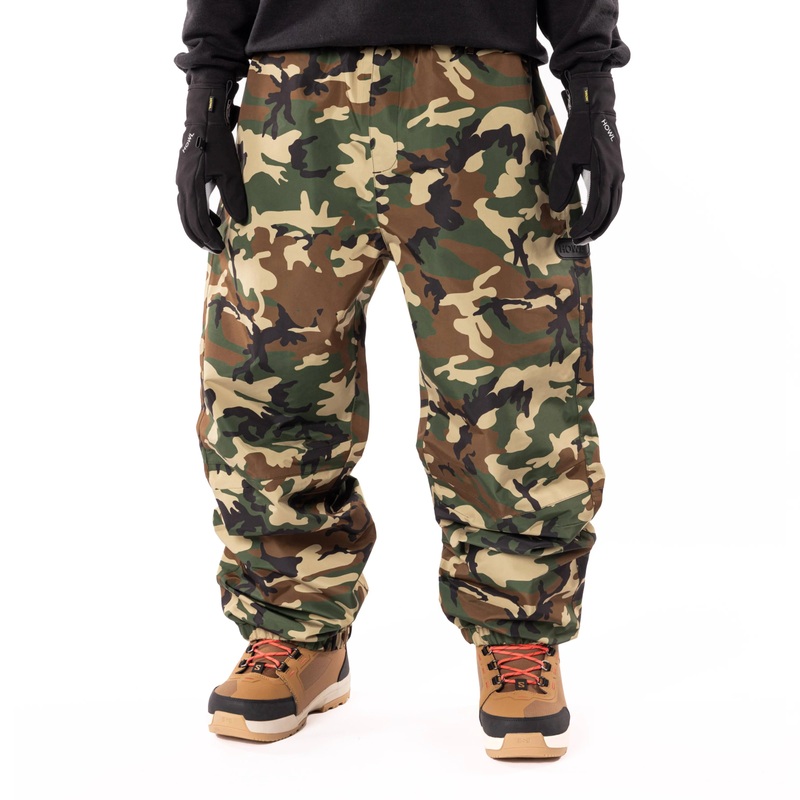 HOWL NOWHERE PANT – CAMO Small
