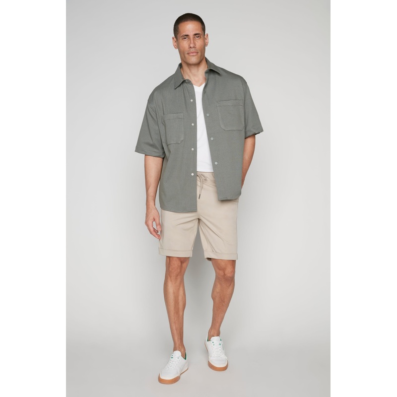 LENNON – Mens Rolled Up Shorts with Cool Stretch – Sage 28(XS)
