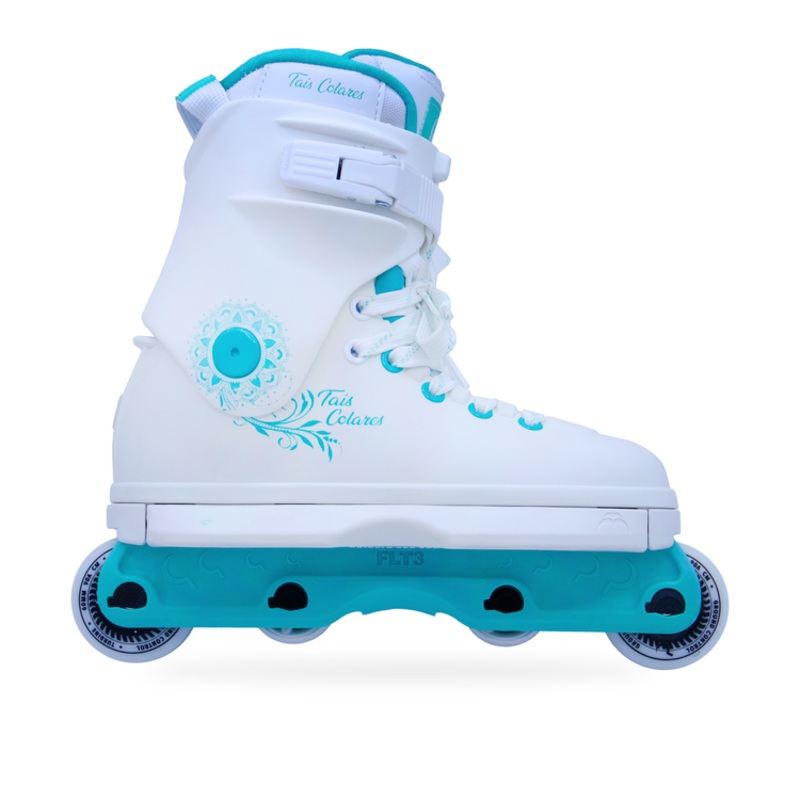 Razors Loca x Tais Colares Pro Aggressive Inline Skate – White 4 White