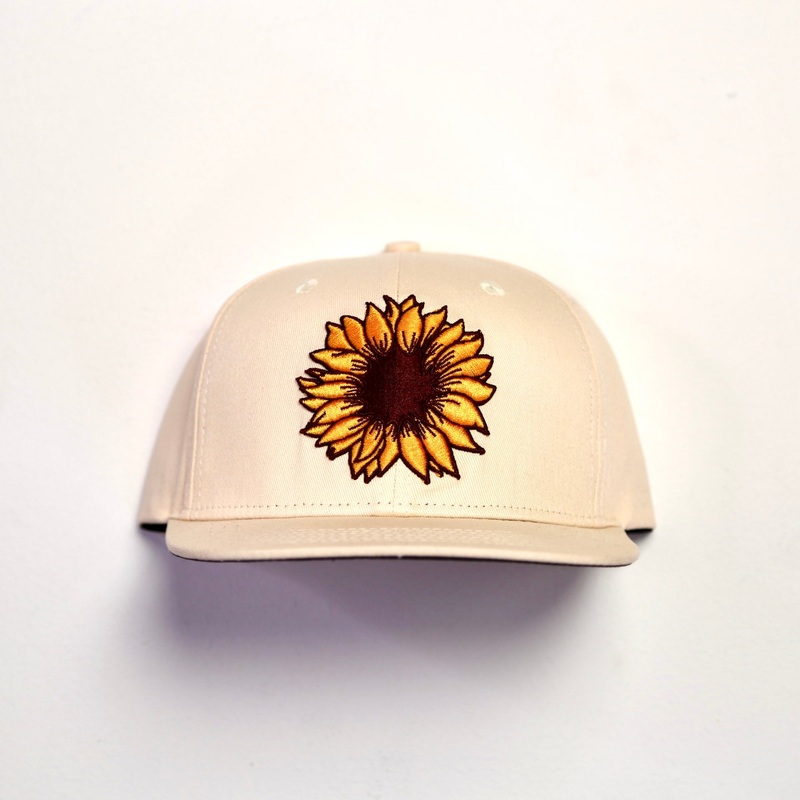 REDMAN Muddy Waters Too Flower Power Snapback – Cream