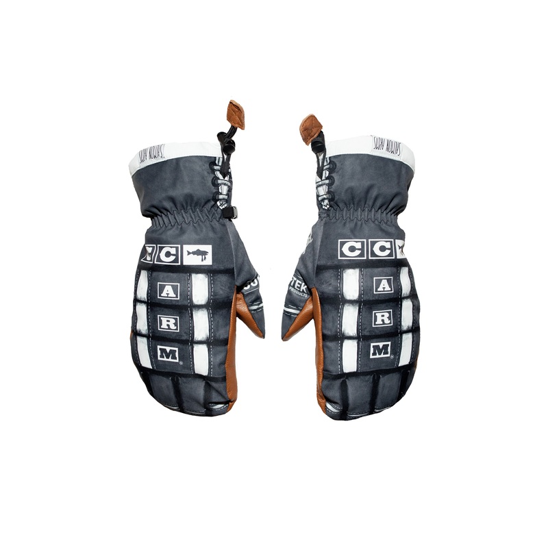 Salmon Arms Team Mitt – Bishop Small