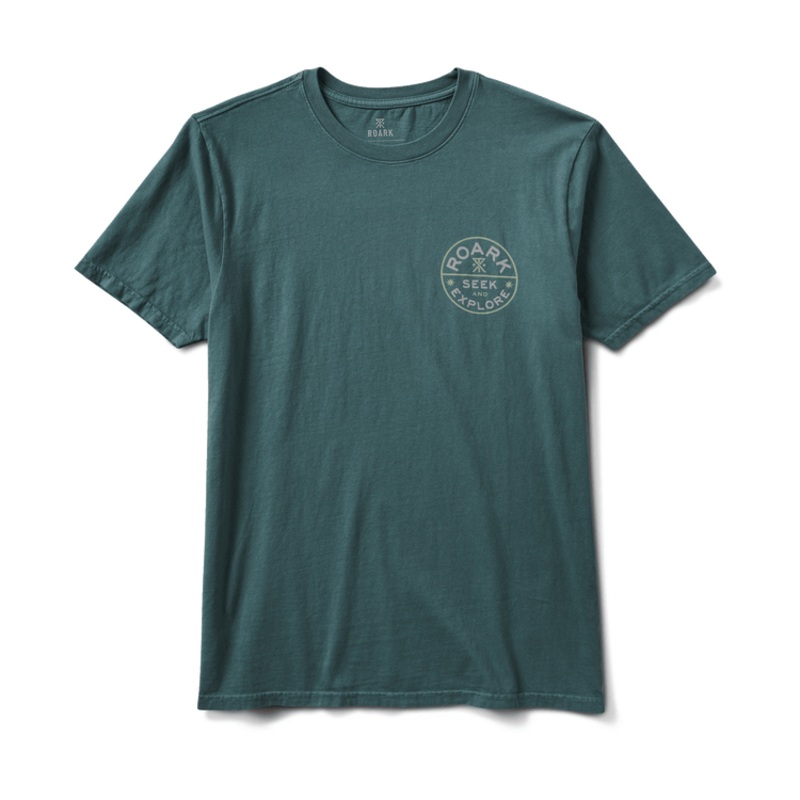 ROARK SEEK & EXPLORE PREMIUM TEE SIGNET FOREST MEDIUM