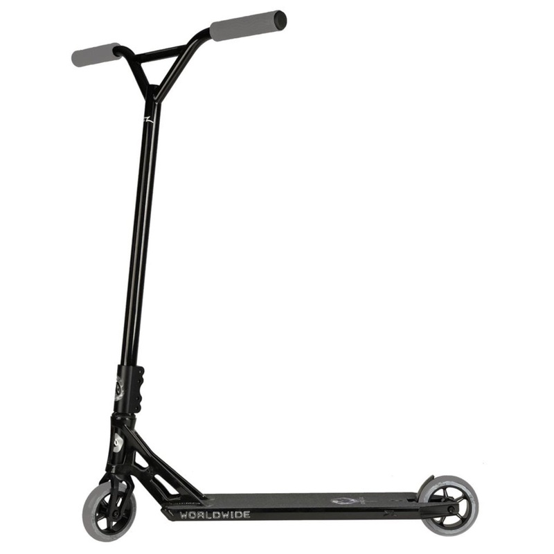 AO Worldwide Complete Scooter 5.8 x 22 – Black